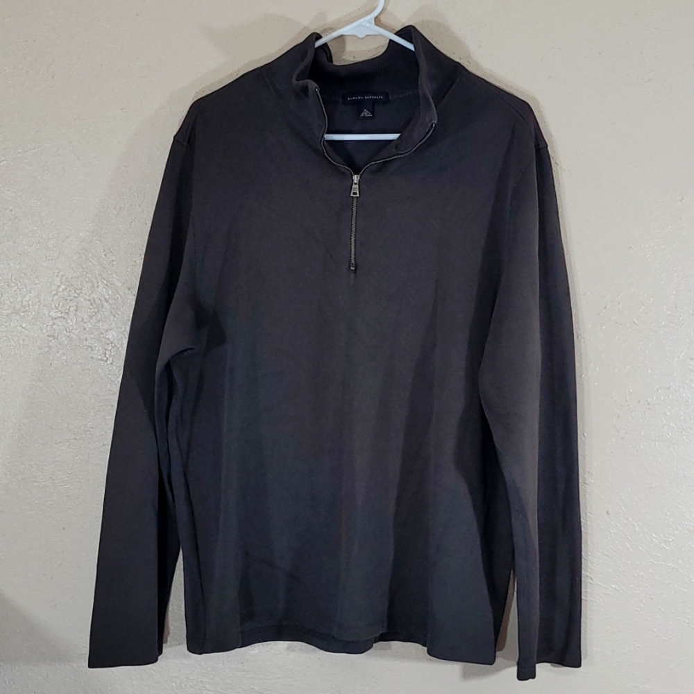 Banana Republic XL 1/4 zip up pullover sweatshirt  100% cotton dark cammo green